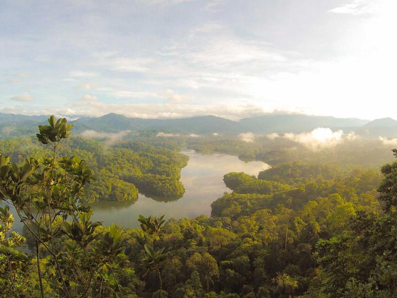 世界的尽头<br>btozrgo.cn 是暴风雪的故乡